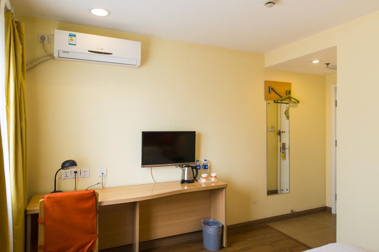 Home Inn Changchun Dajing Road Ouya Outlets Exterior photo